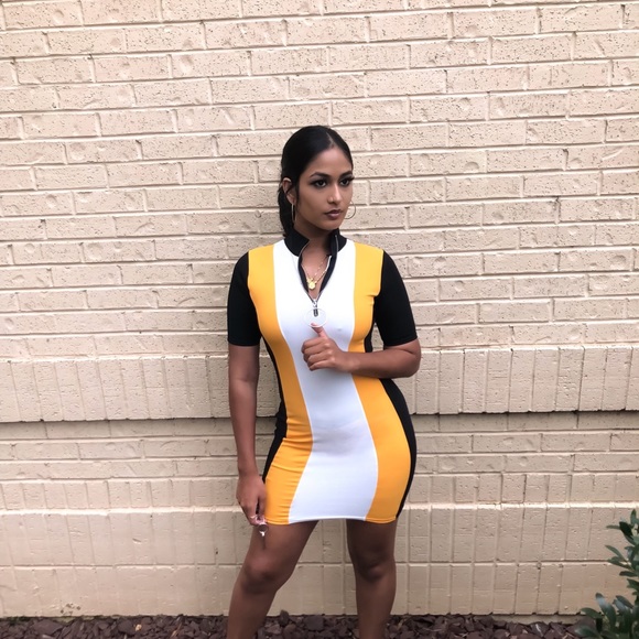 COPY - Pretty little thing motor sport mini dress - Picture 2 of 3